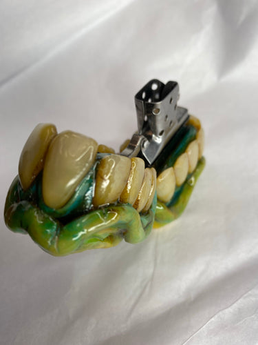 Green Toothy Chomp Lighter
