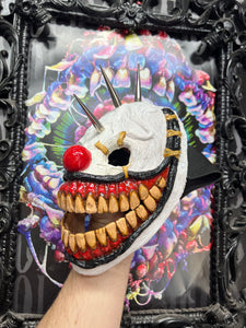 Chuckles The Moldy Clown Mask